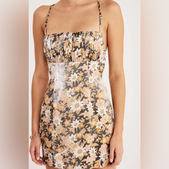 113.  Rumer the Label Paloma Mini - Picture 1 of 13